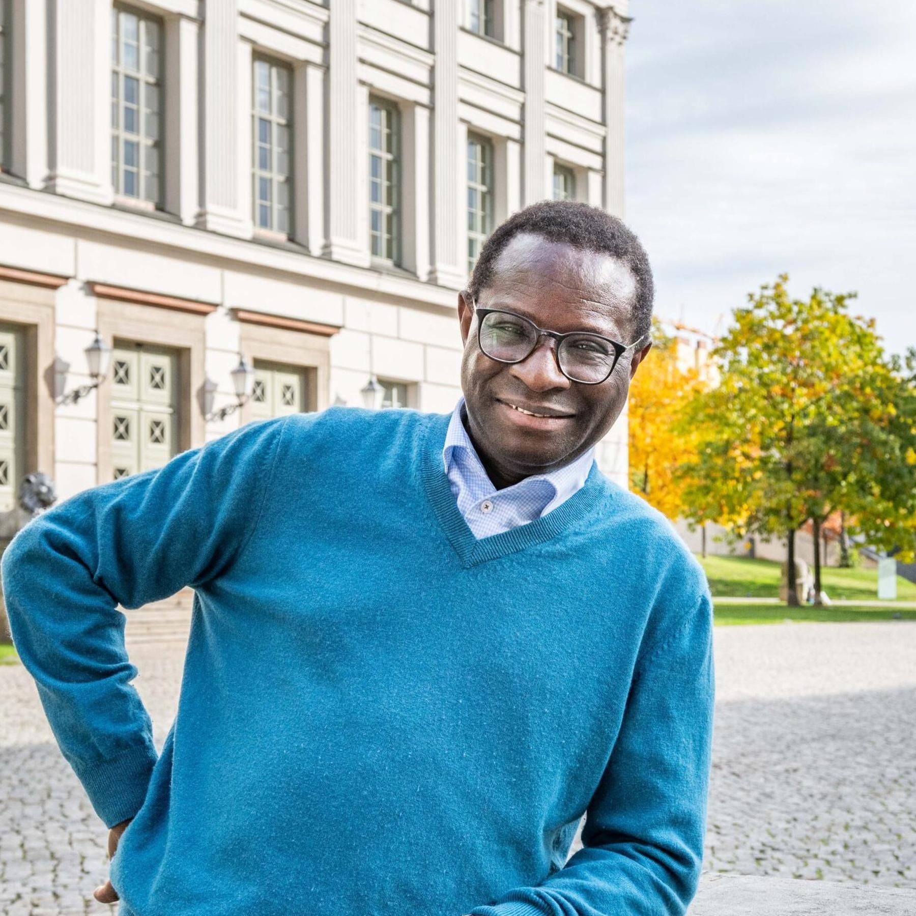 Karamba Diaby, Ex-Bundestagsabgeordneter: hat über Schrebergärten promoviert