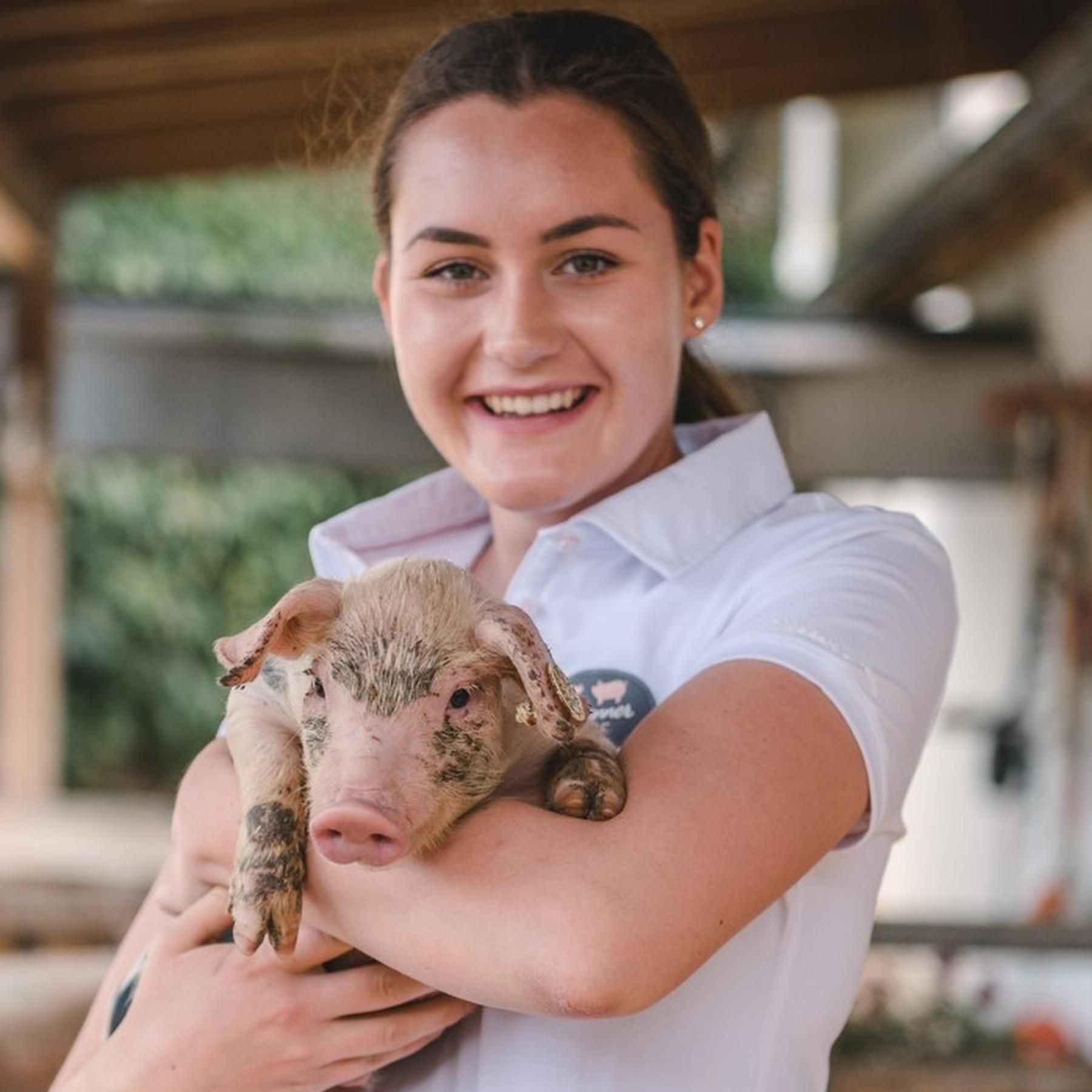 Katharina Mühlbauer, Schweinebäuerin: Bringt Städter und Schweine zusammen