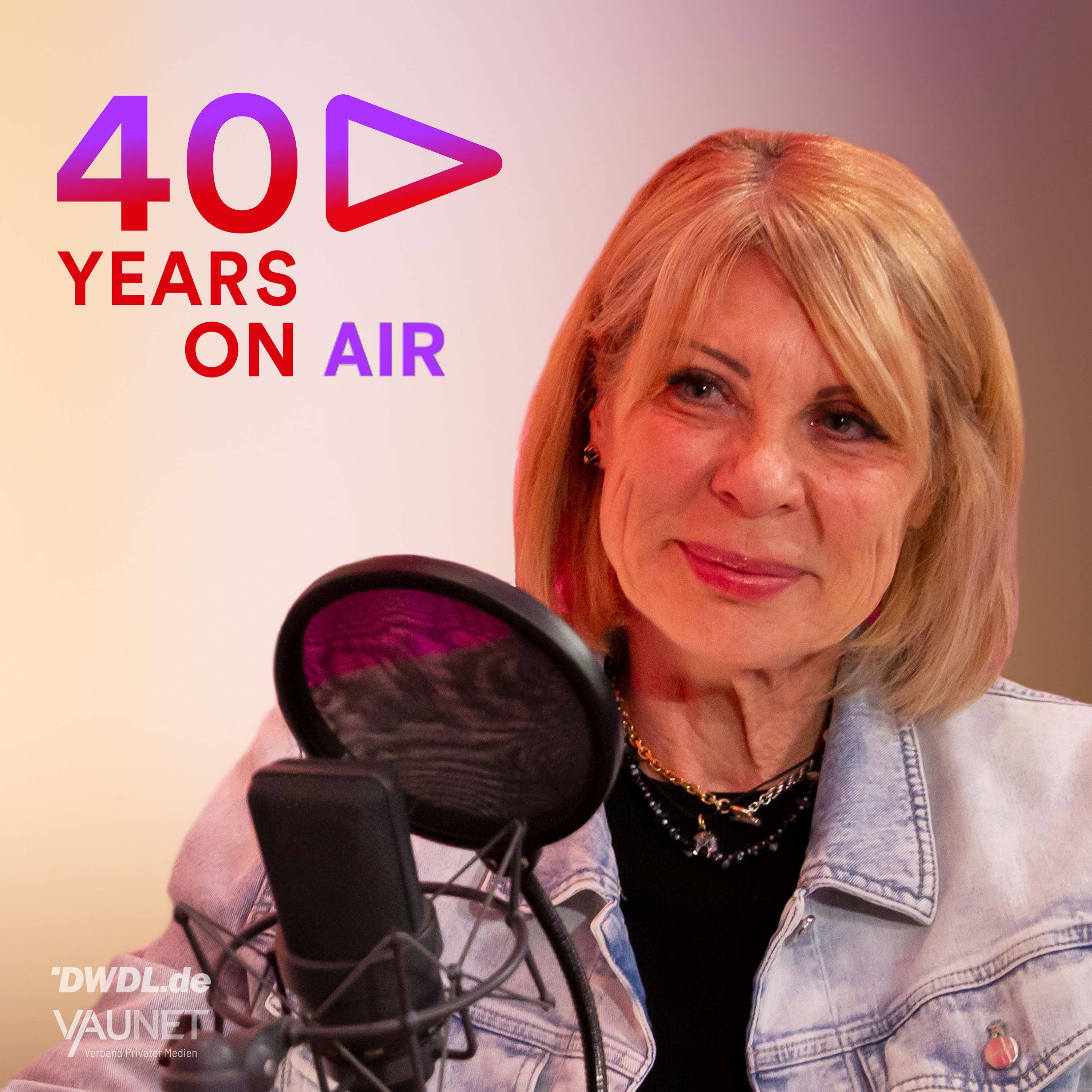 Katrin Helmschrott über versechsfachte Hörerzahlen, kurze Lunten & ewiges Leben des linearen Radios