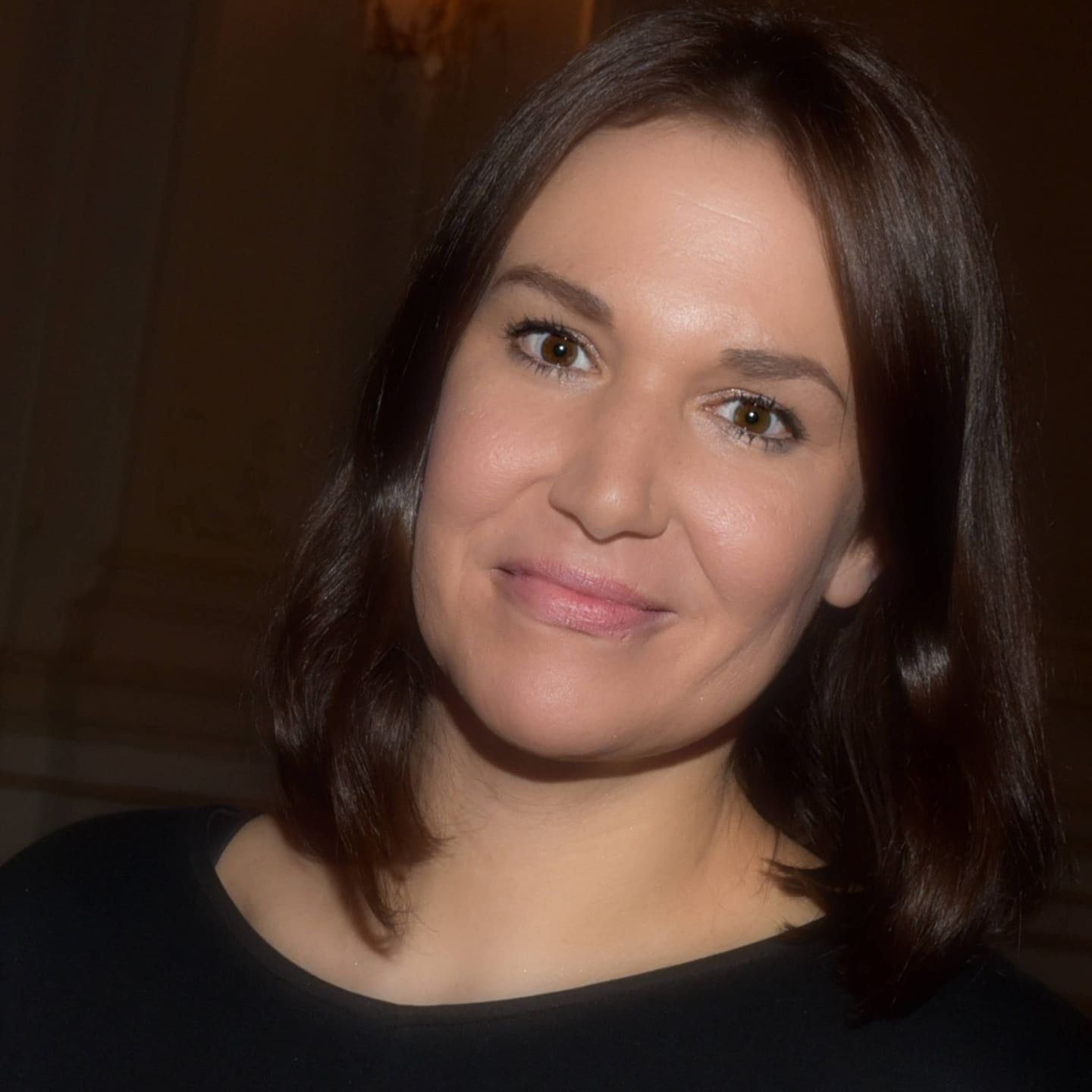 Keine Liebe ohne Abgrund – Birgit Birnbachers herausragender Familienroman „Sie wollen uns erzählen“