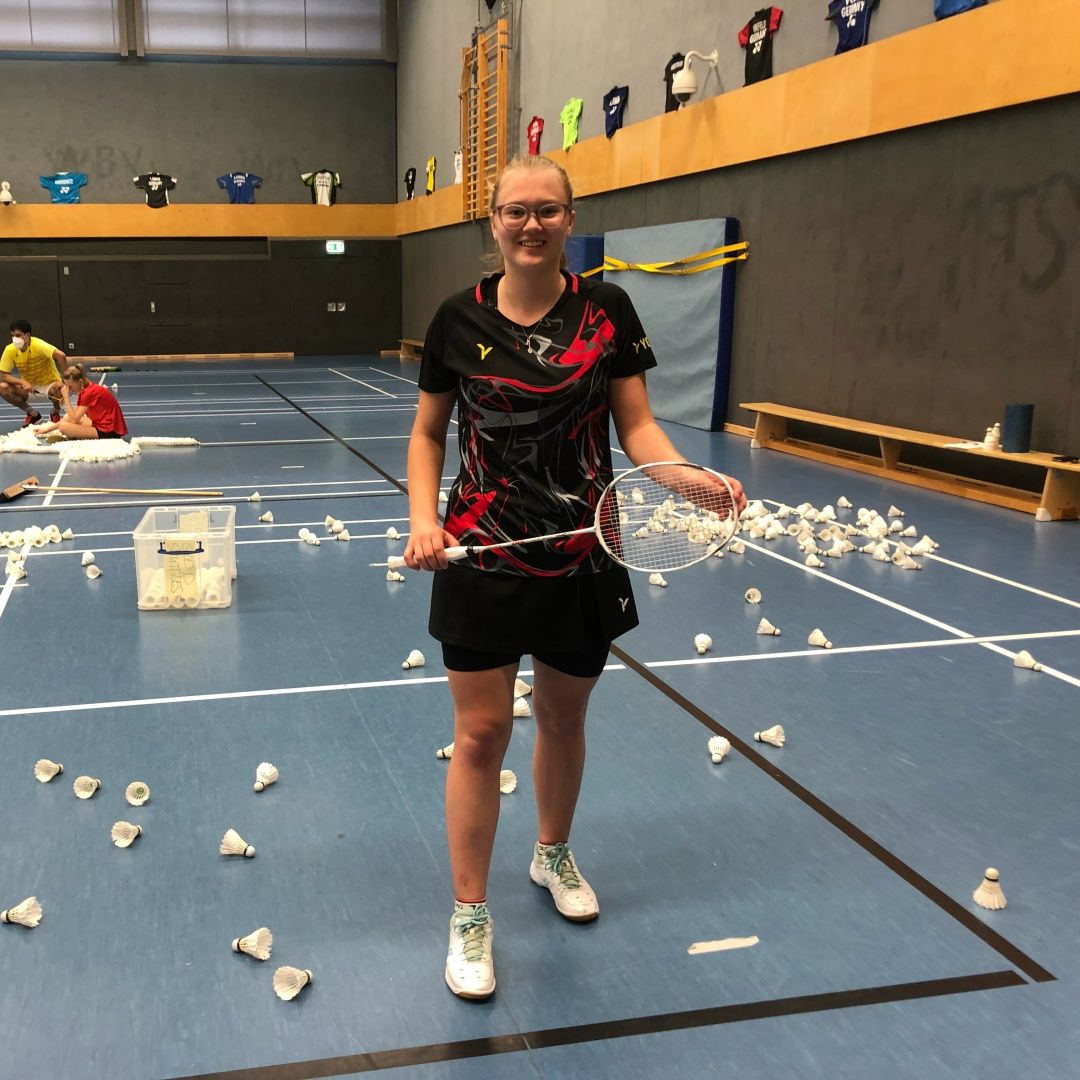 Knochenjob Nachwuchsathletin - Ein Leben für den Sport