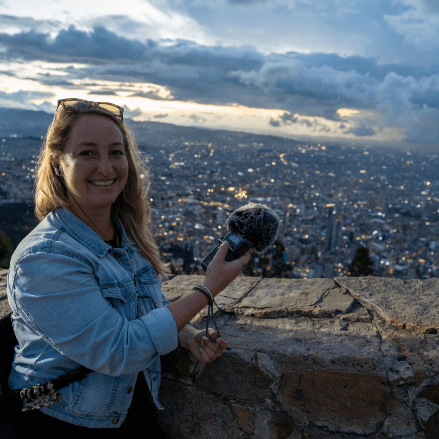 Kolumbien: Eine Reise durch Millionenstädte, Kaffeeplantagen und kolumbianische Kultur – unterwegs in Bogotá und Medellín mit Janna Olson | WW450