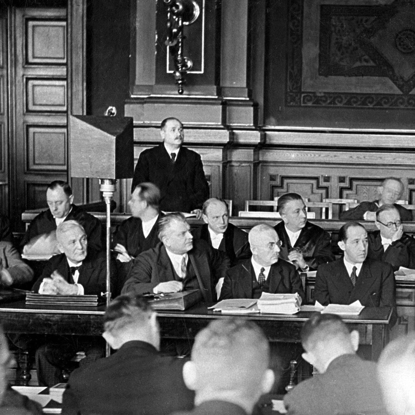 Kurt Magnus verabschiedet Rundfunk-Pionier Hans Bredow | 16.2.1933