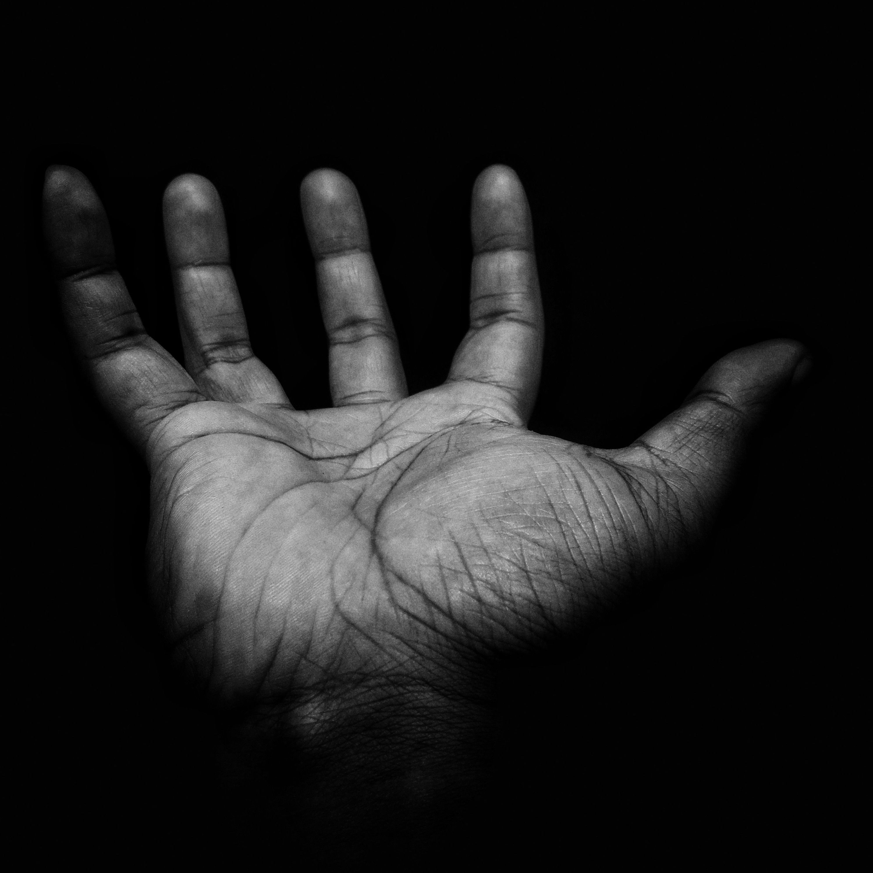 Kurze Folge auf die Hand