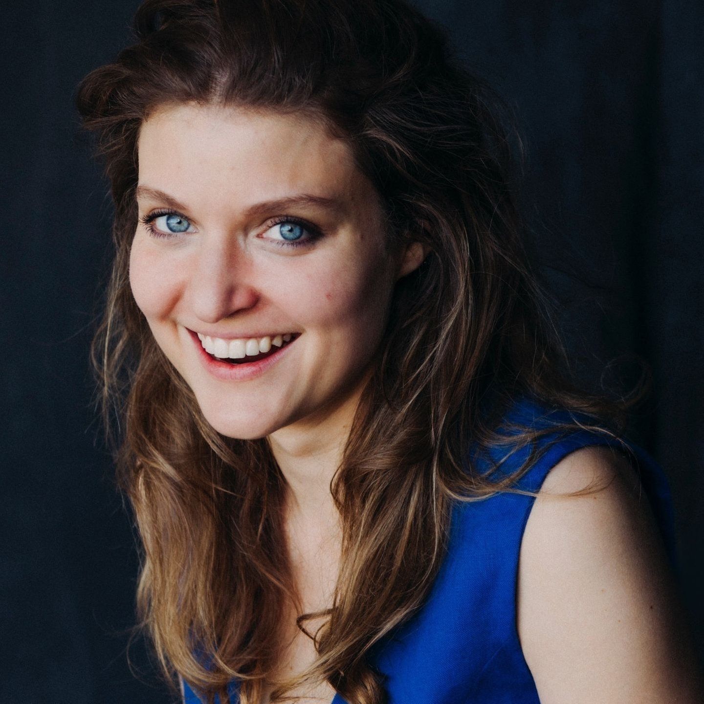 Lara Mandoki: „Drehen in Auschwitz hat mich als Mensch und Schauspielerin sicherlich verändert."
