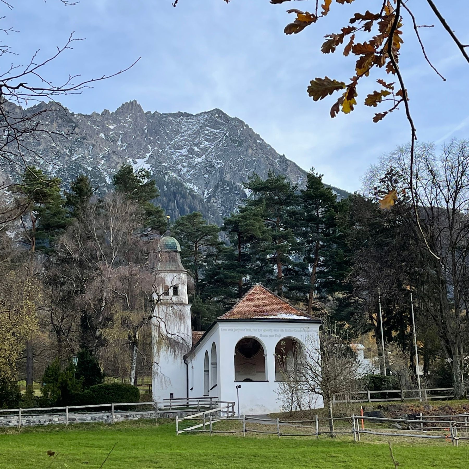 Liechtenstein in Gottes Hand