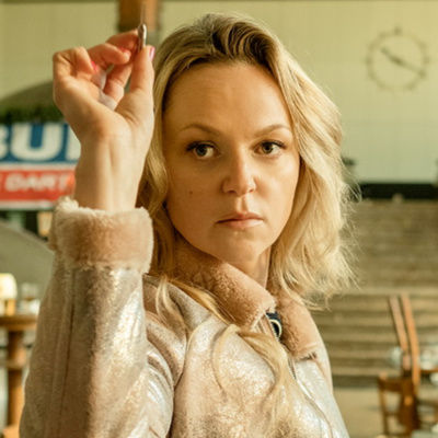 Lisa Wagner über billige Extensions und Darts in der neuen Serie „Die Wespe“
