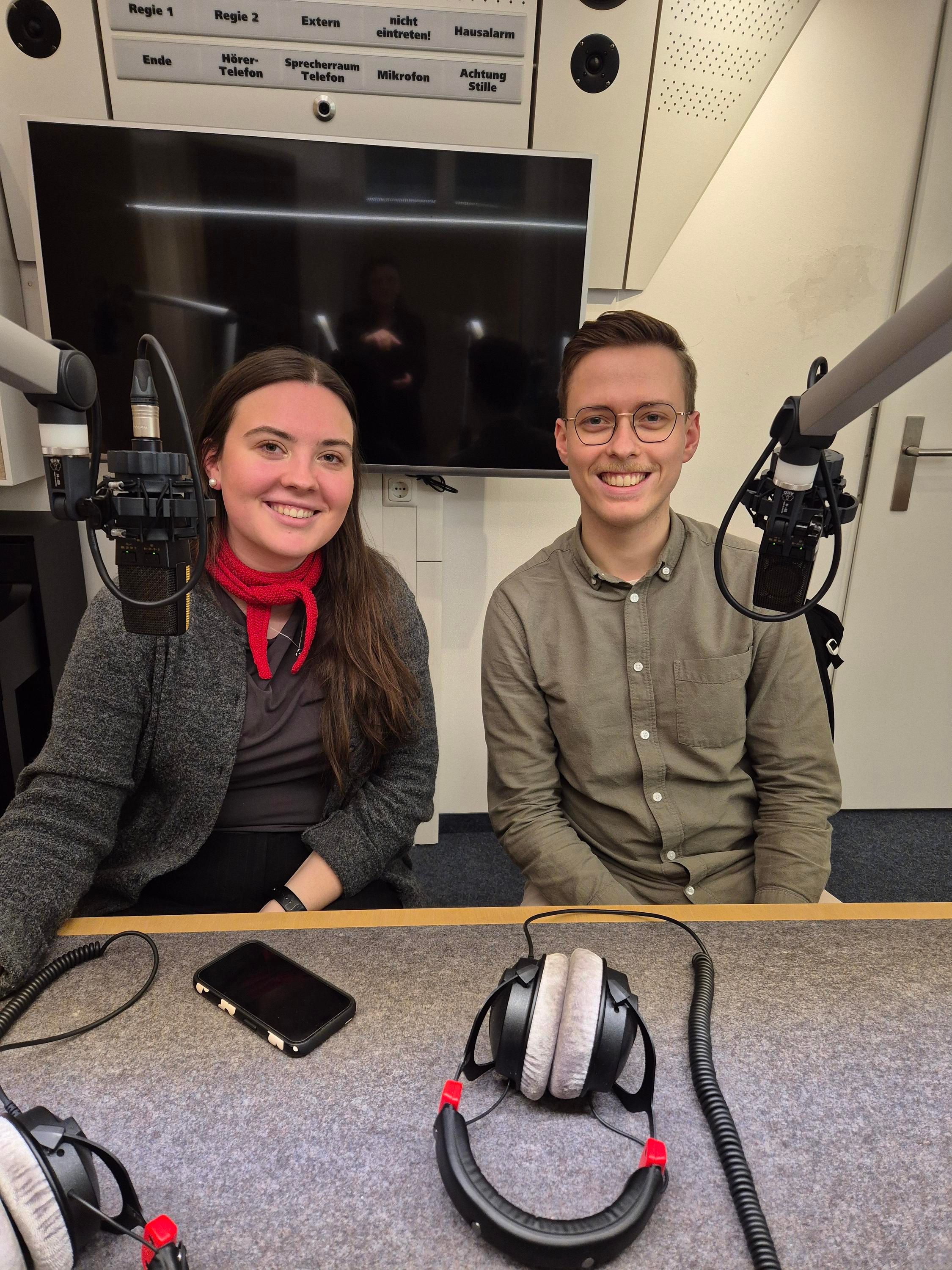 Lovestorm statt Shitstorm-Jugend schützt Kommunalpolitiker