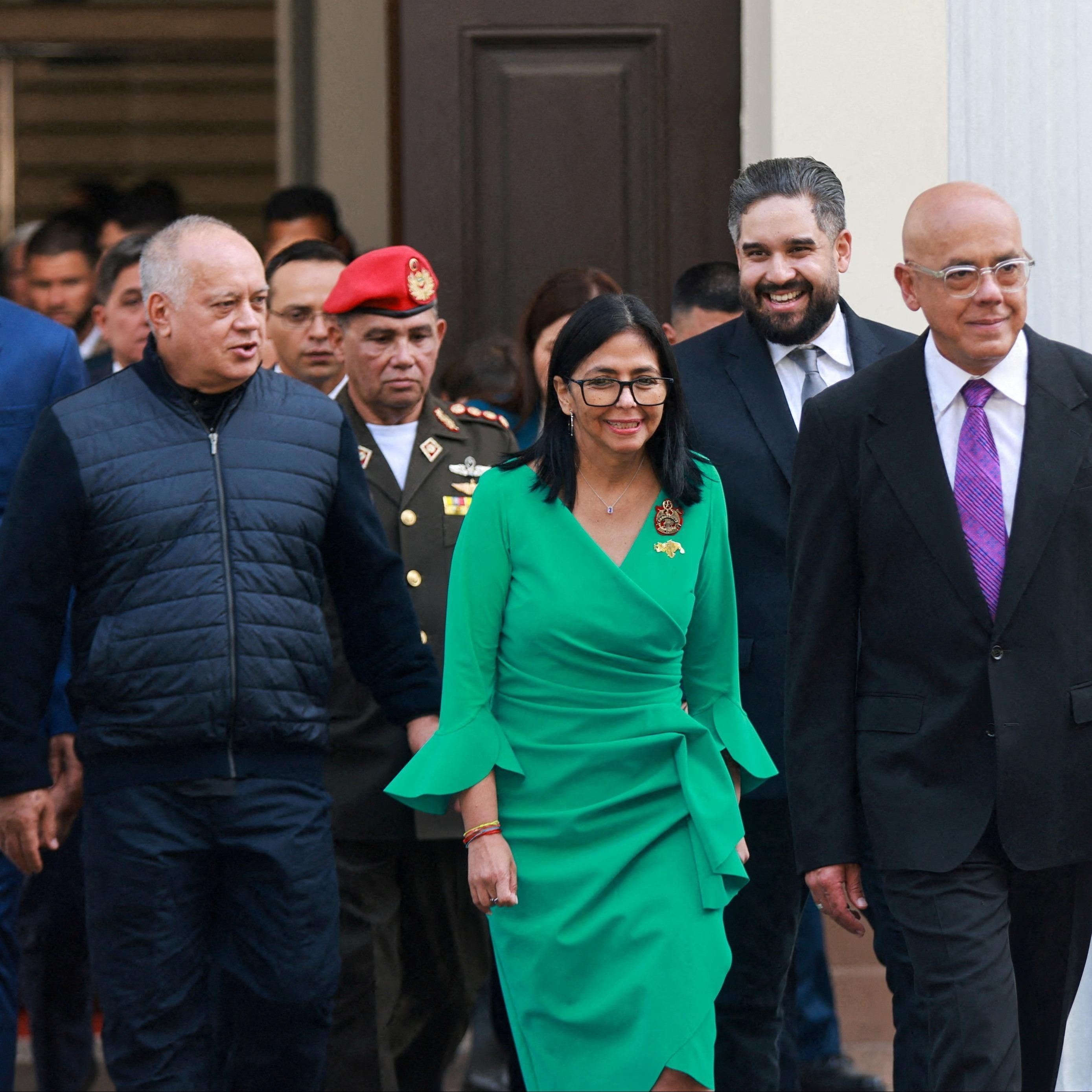 Maduro-Zirkel herrscht weiter: So ist die Macht in Venezuela jetzt verteilt