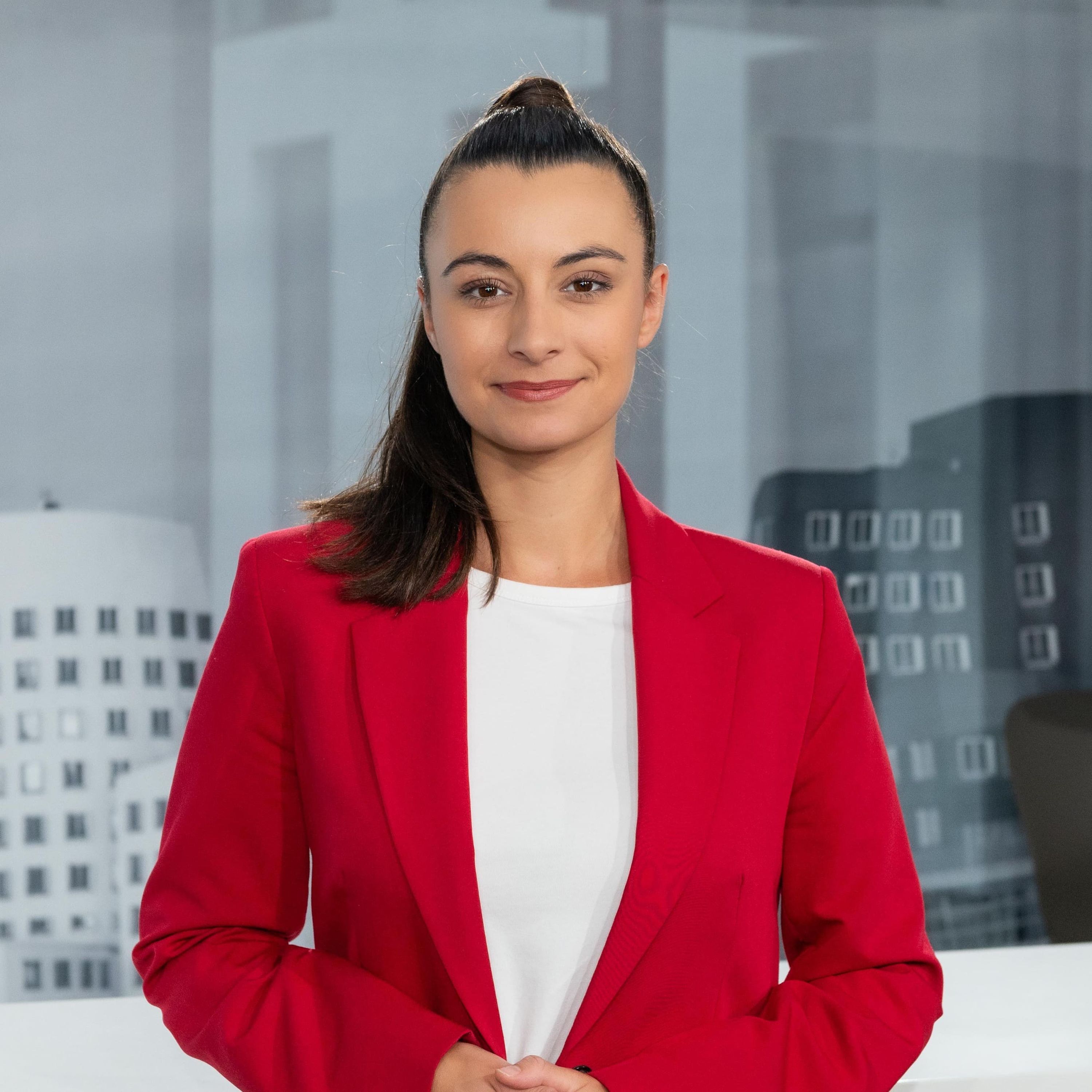 Meet the Team: Unsere neue Podcast-Host Solveig Gode