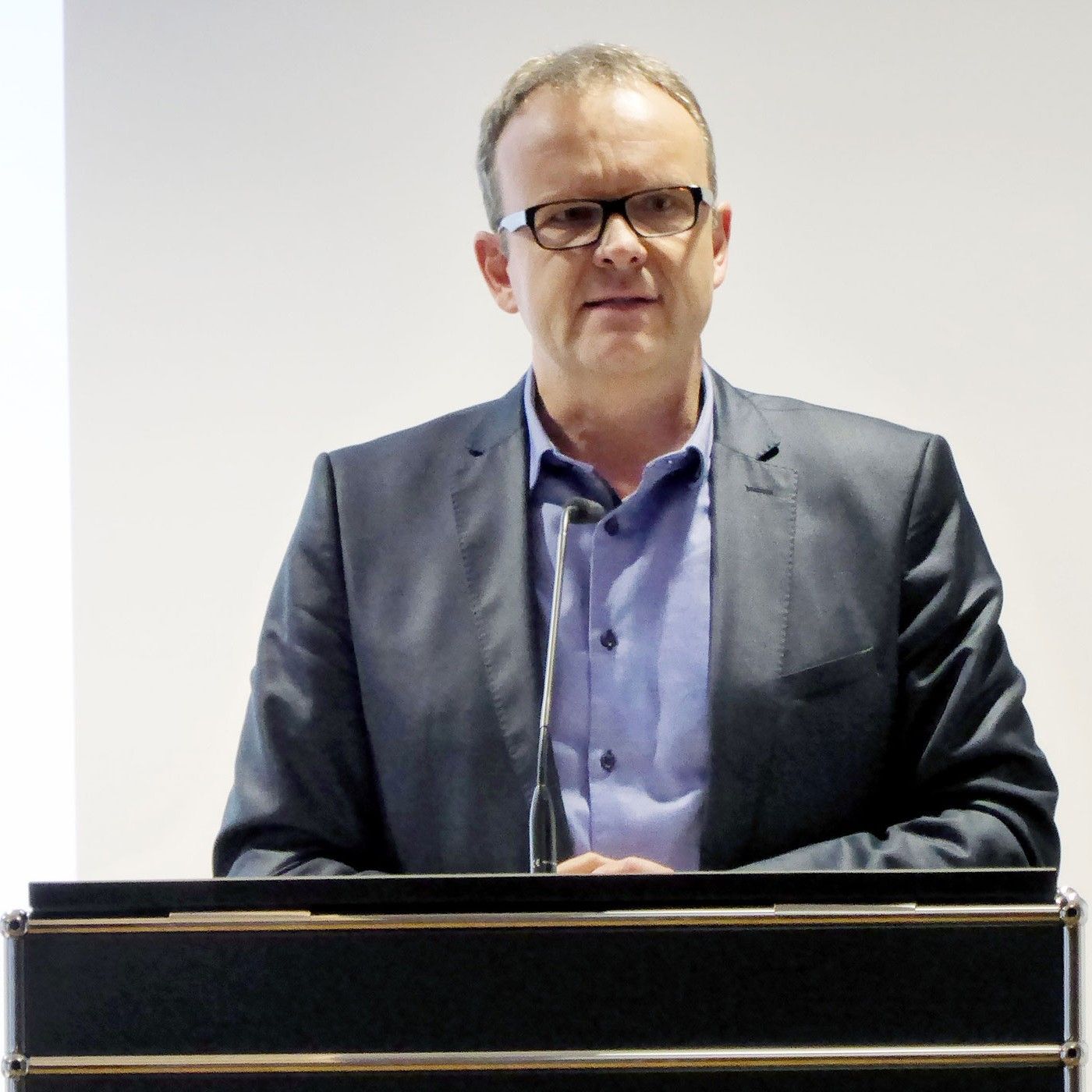 Mit dem Historiker Hans-Christian Herrmann