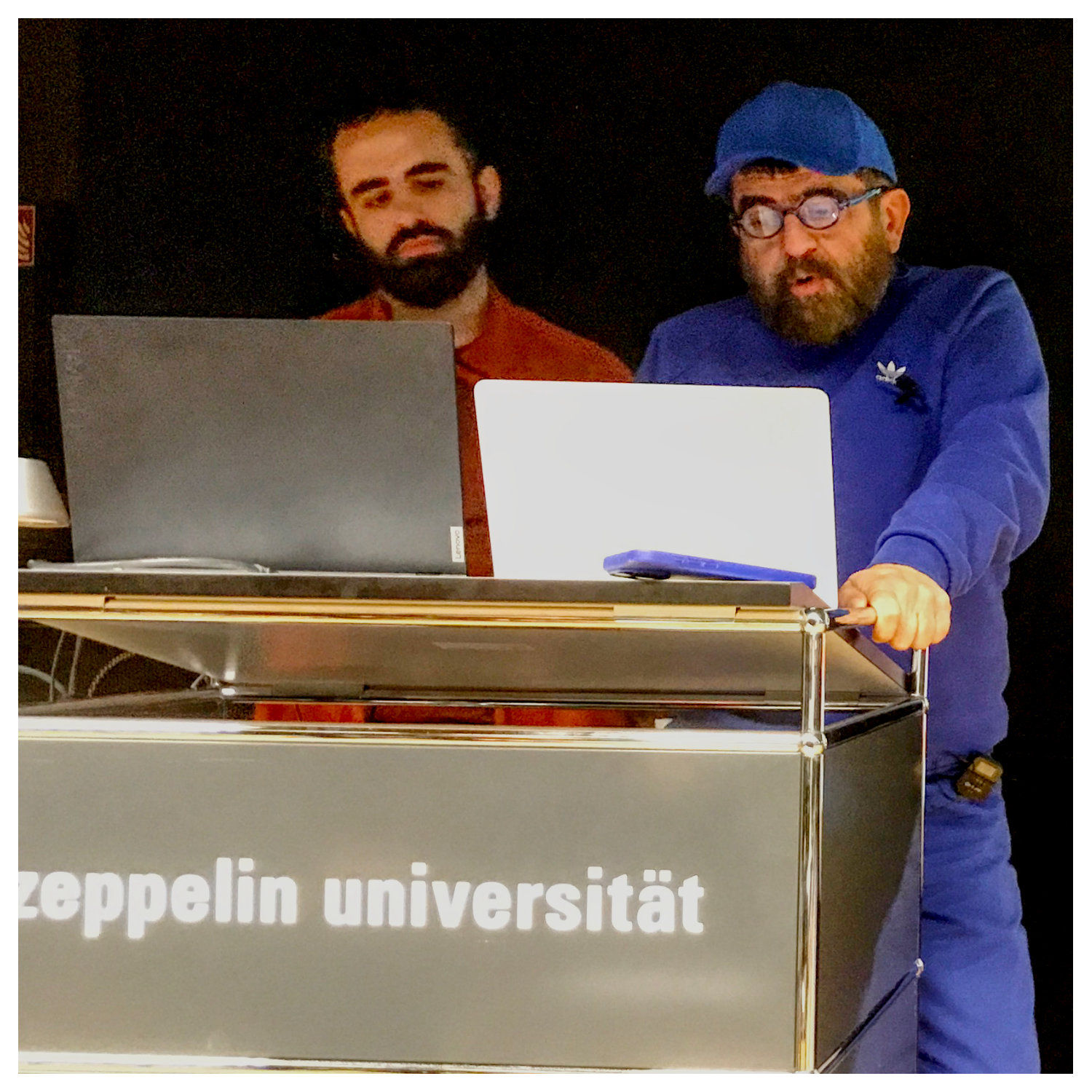 Mohammad Salemy & Rafael Pedros: Brain-Eating Zombies: The academic form versus knowledge production | Ringvorlesung