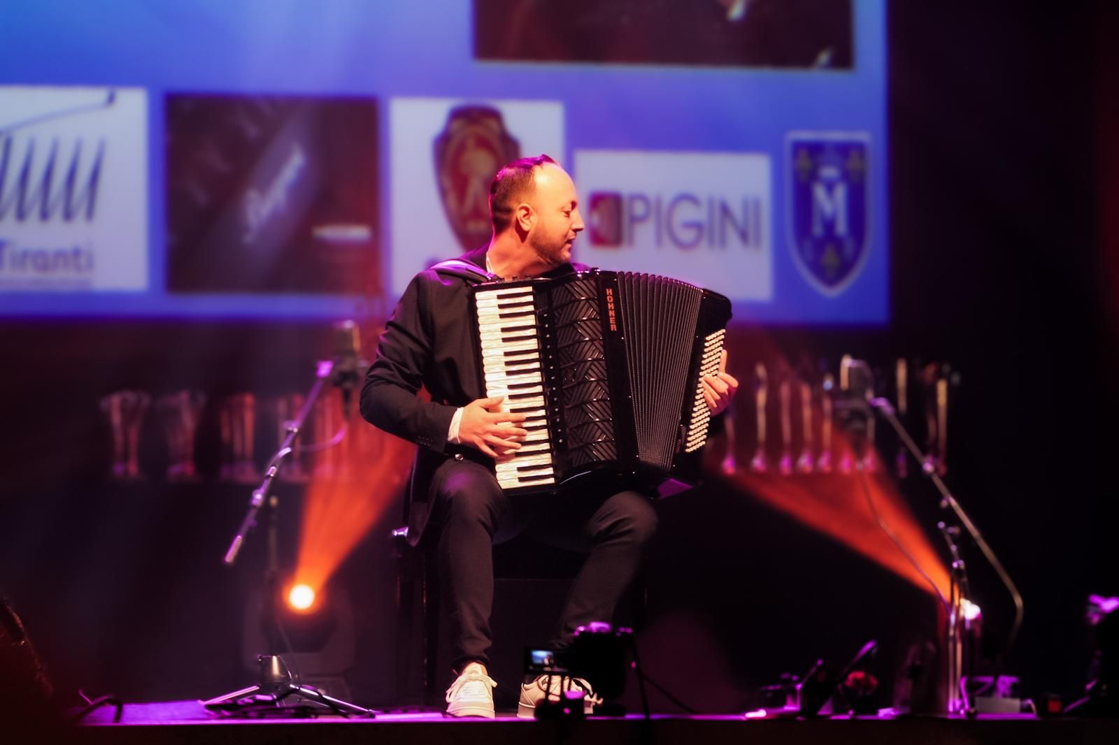 Musiker mit Herz und Seele: Akkordeon-Weltmeister Salvatore La Ferrera