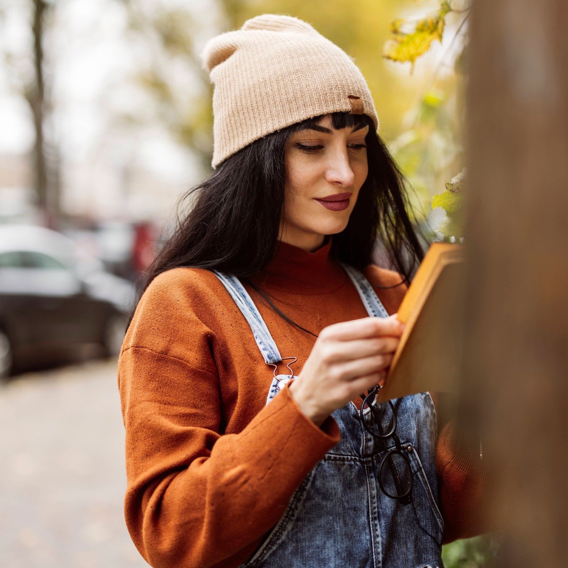 Neue Bücher von Joy Williams, Thomas Pynchon, Jegana Dschabbarowa, Yavuz Ekinci, ein Paul Auster Comic und ukrainische Klassiker