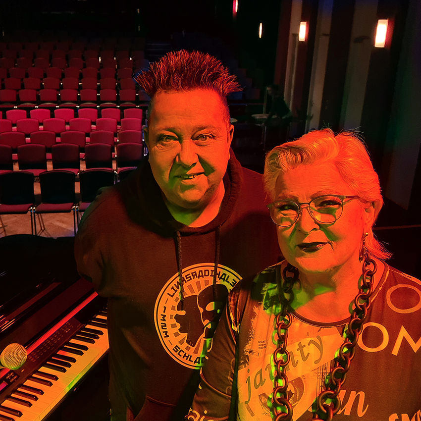 Schwarz hören: Petra Schwarz im Gespräch mit Sebastian Krumbiegel über Leben und Tod