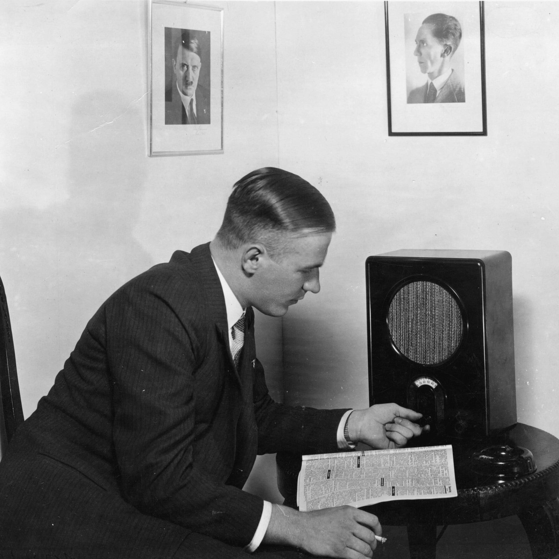 NSDAP-Politiker Franz Kerber: Presse und Radio sind "Weltmächte" | 2.4.1933