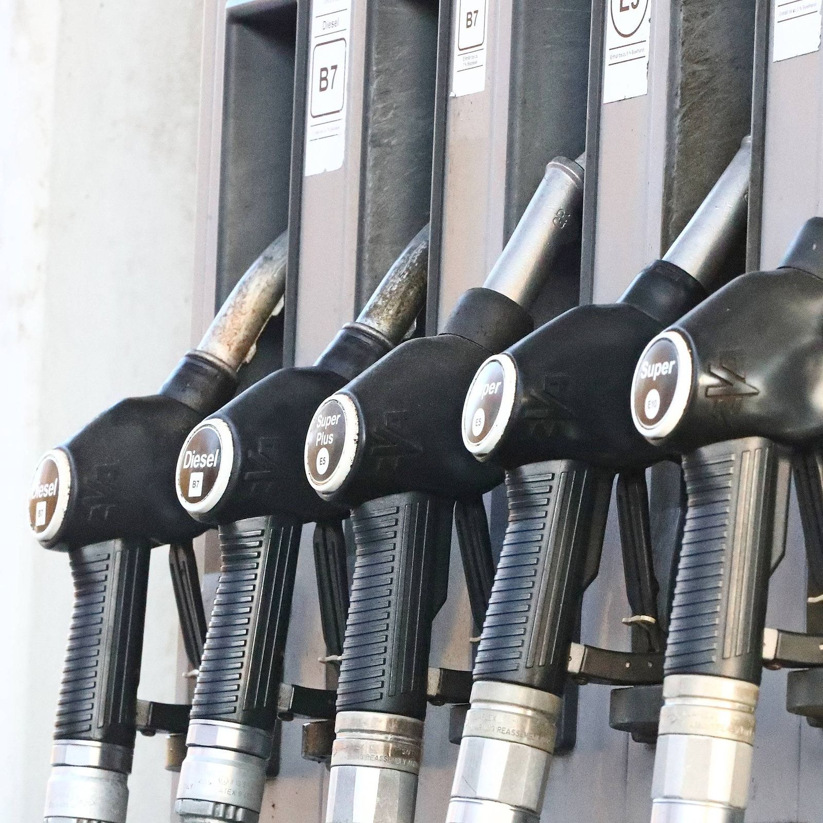 Ölkrise: Experten loben Vorschlag zu weniger Autofahrten