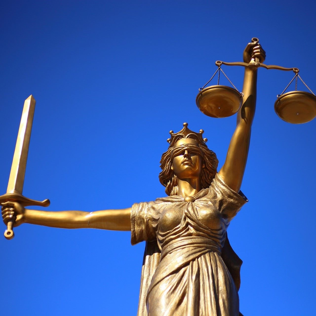 Ohne Ansehen der Person Recht sprechen