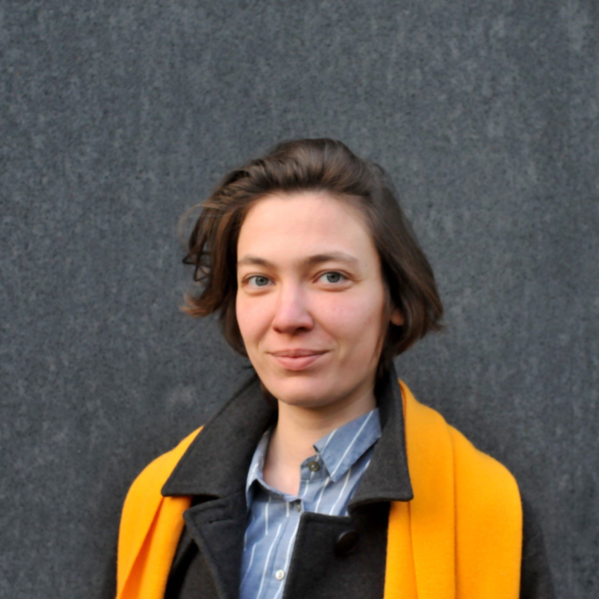 Orte des Begehrens – Von sanften Berührungen zwischen zwei zarten Hausoberflächen