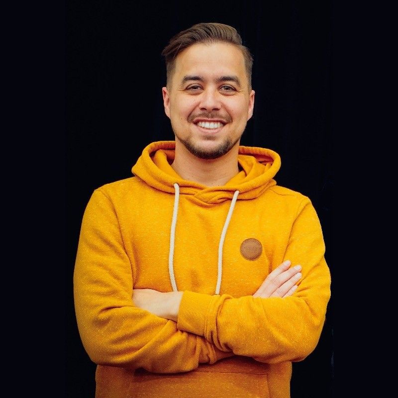 Podcast, Buch und Burger | mit Jánci Máhrik, Slowakei [ENGLISCH]