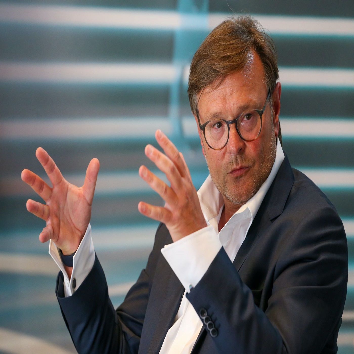 Podcast mit PFEIFFER FRAGT – Politik-Journalist Jürgen Pfeiffer im Interview