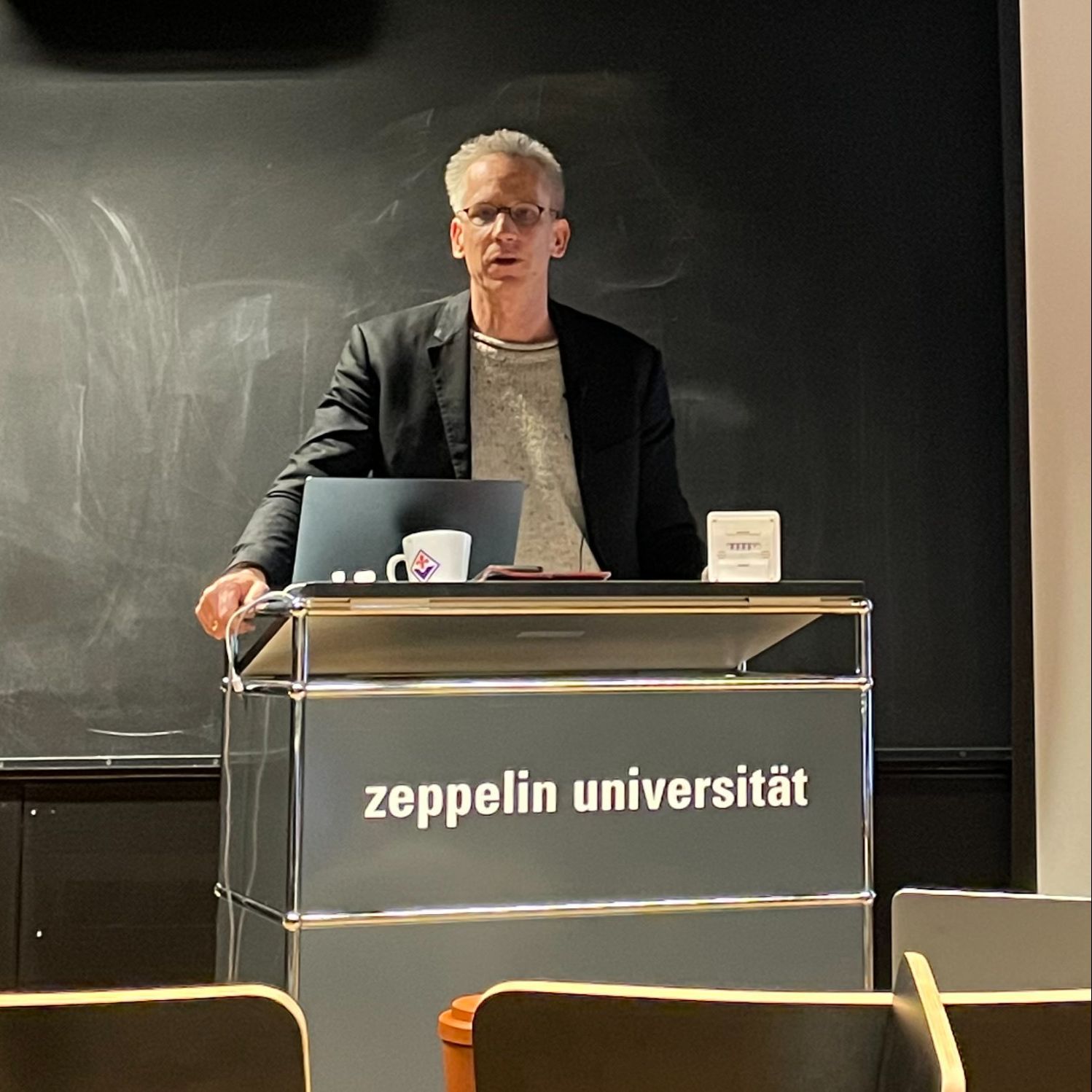 Prof. Jan Söffner: 2046: Ein Jahr nach der technologischen Singularität | Die Zeit danach - Ringvorlesung