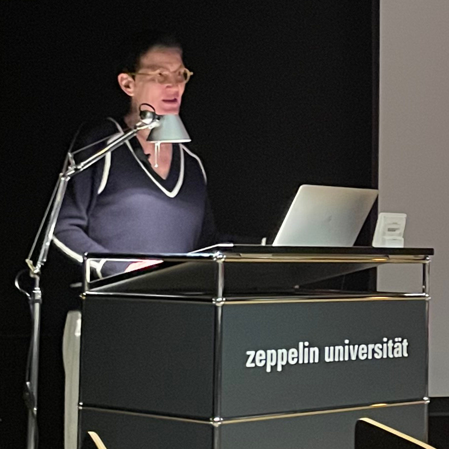 Prof. van den Berg: Die Kunst der Stunde Null. Pathologien einer Kriegsgeneration | Die Zeit danach - Ringvorlesung