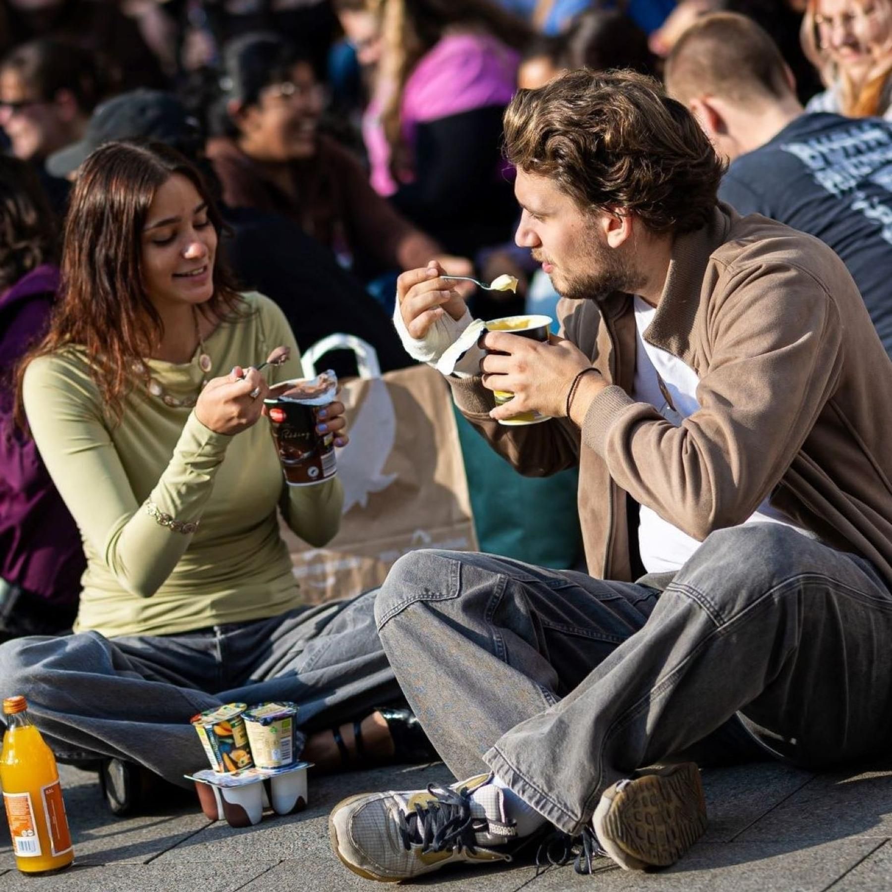 "Pudding-mit-Gabel-Essen" - das steckt dahinter