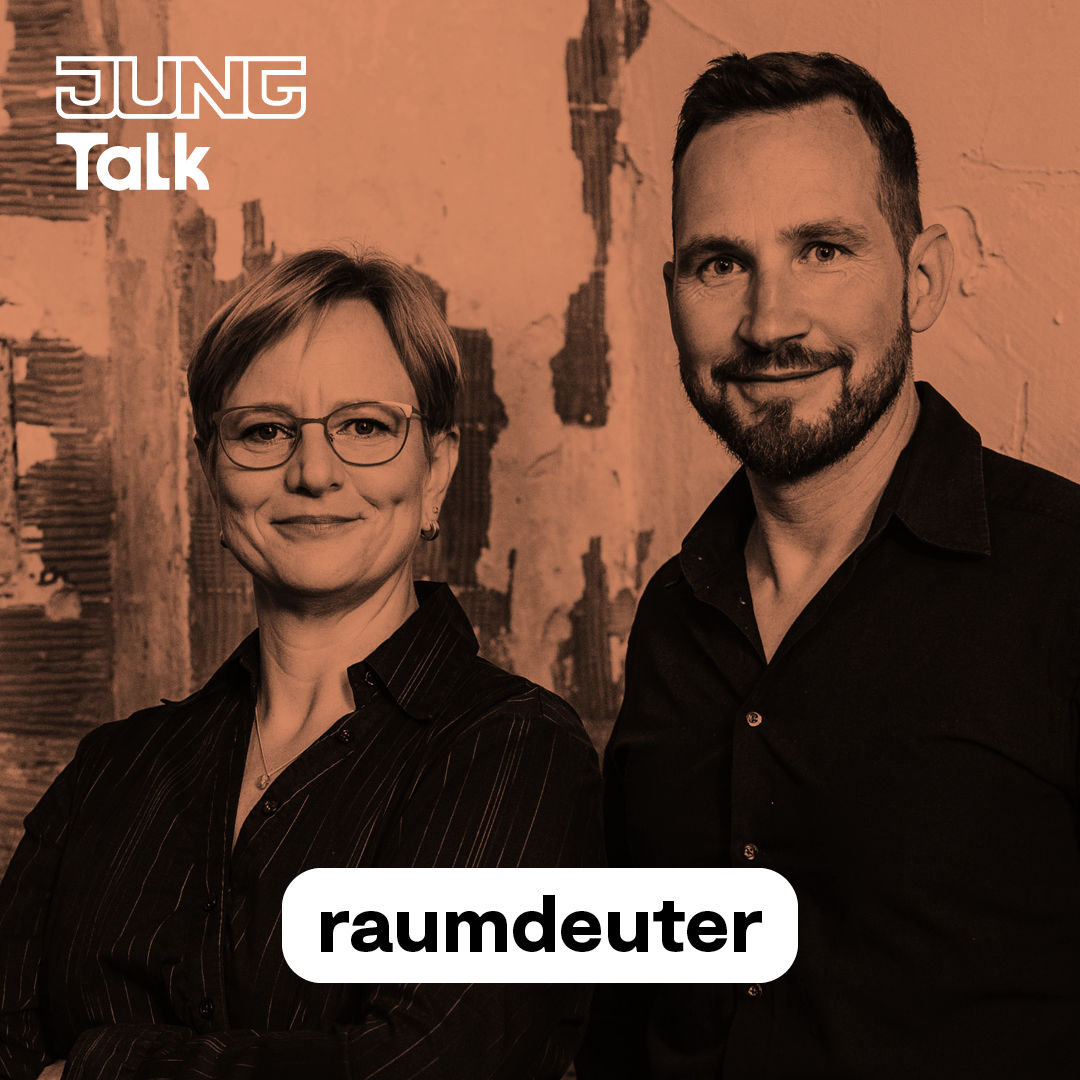 RÄUME DEUTEN
