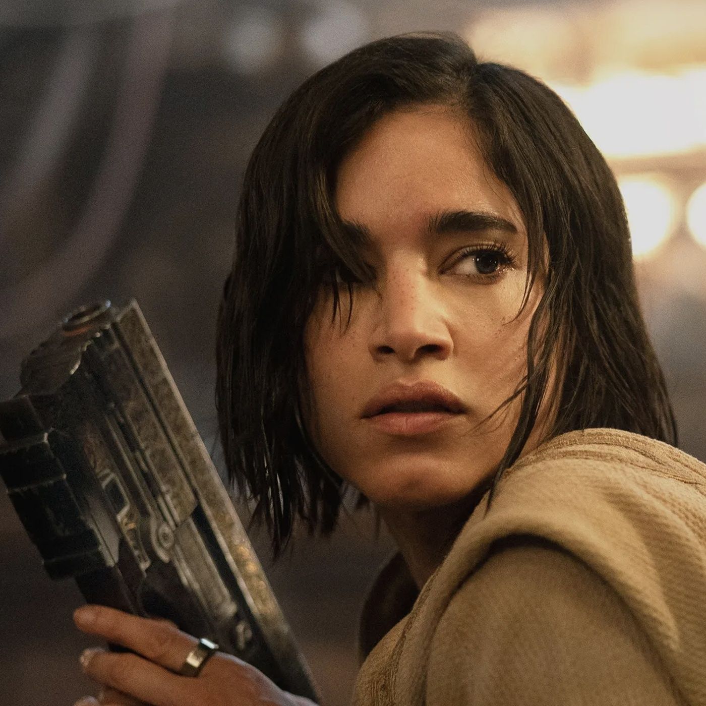 "Rebel Moon - Director's Cut": Machen nackte Haut und Blut einen Film besser?