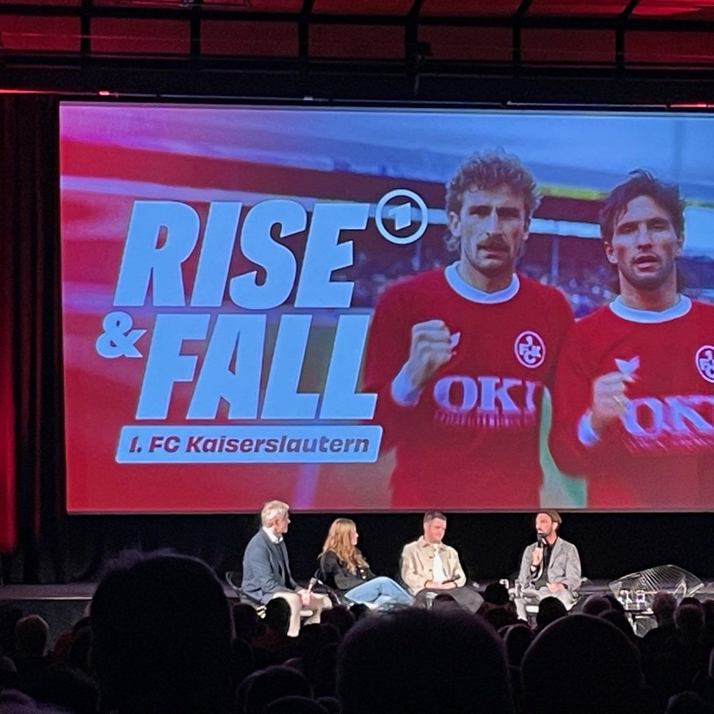 "Rise and Fall 1. FC Kaiserslautern" - die FCK-Doku kommt ins SWR Fernsehen