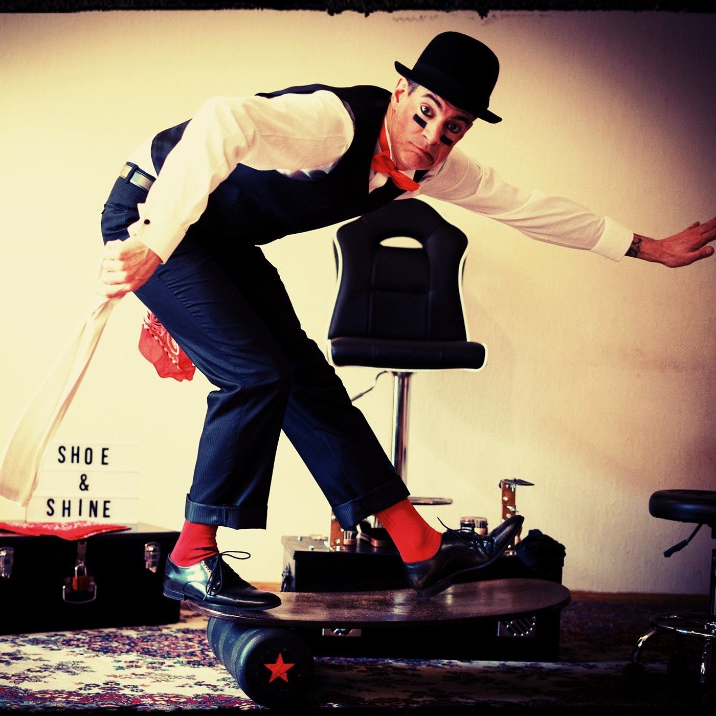 Roy Martin - Schuhputzer und Clown