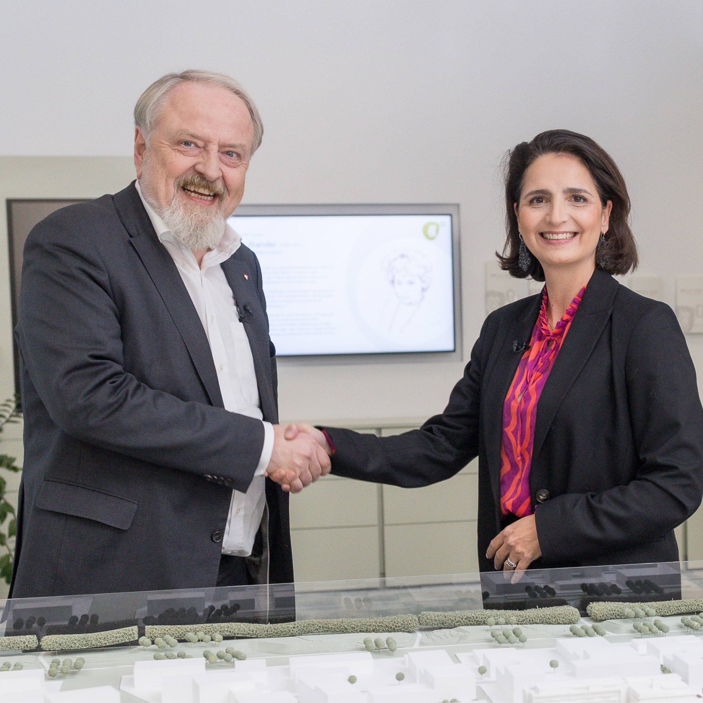 Sabine Müller, Vorständin der Wien 3420 AG im ZEITGESPRÄCH 116 mit Gerhard Schmid