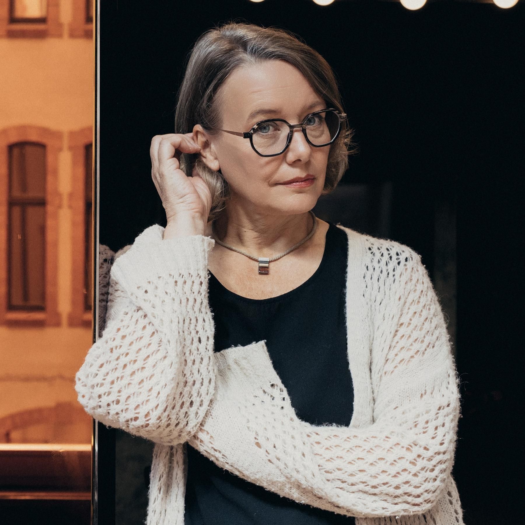 Sandra Lüpkes, Schriftstellerin und Autorin: einst Schaufensterdekorateurin, heute Schriftstellerin