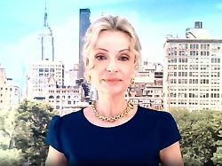Sandra Navidi: "Trump hat US-Bevölkerung den Krieg erklärt"