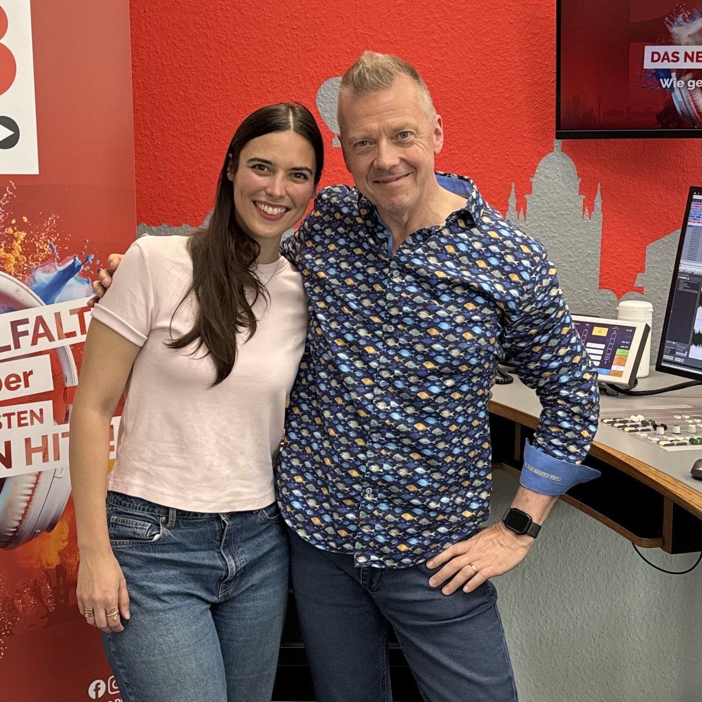 Sara Karas - No Wonder A Woman