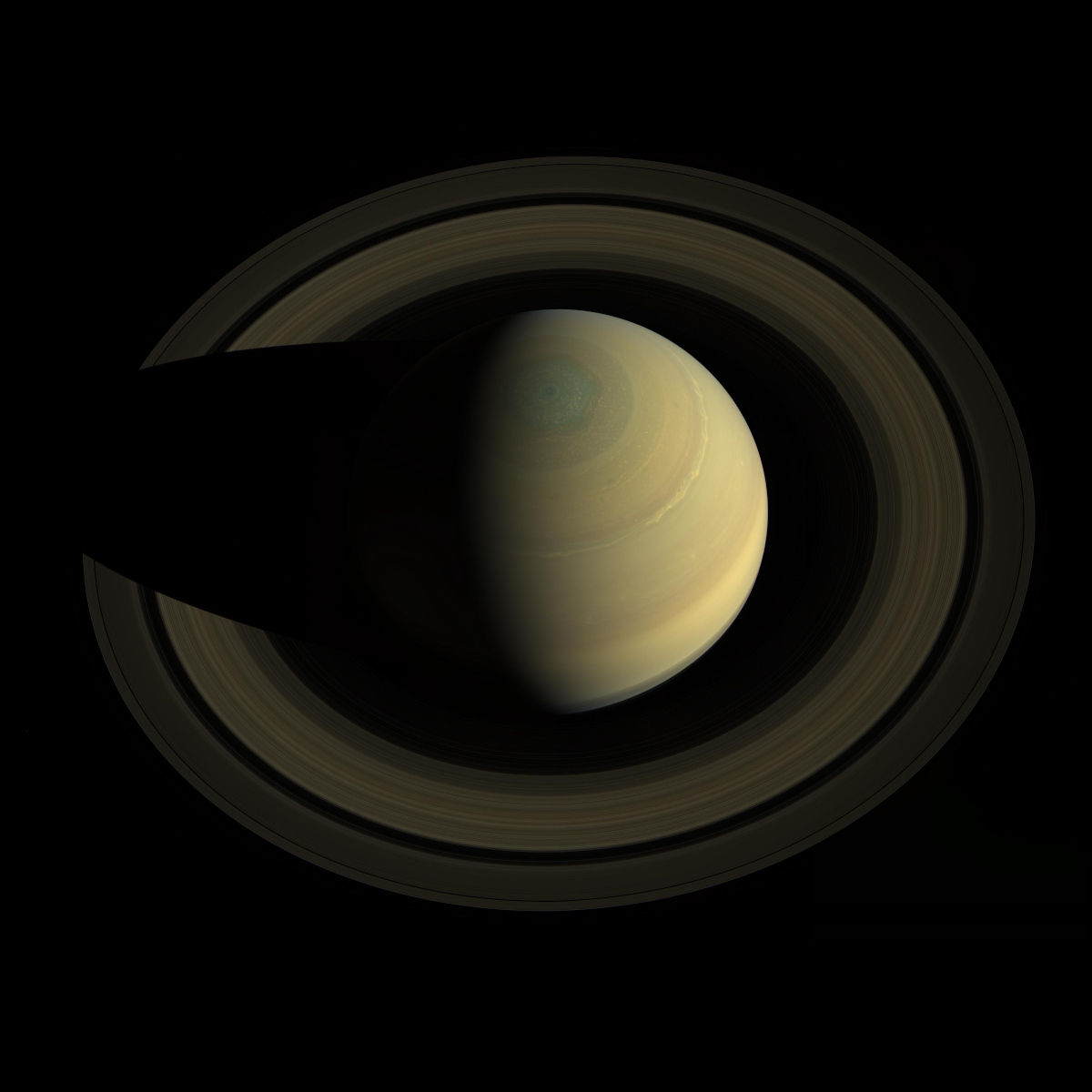 AG055 Saturn-Ringe und ein verlorener Mond
