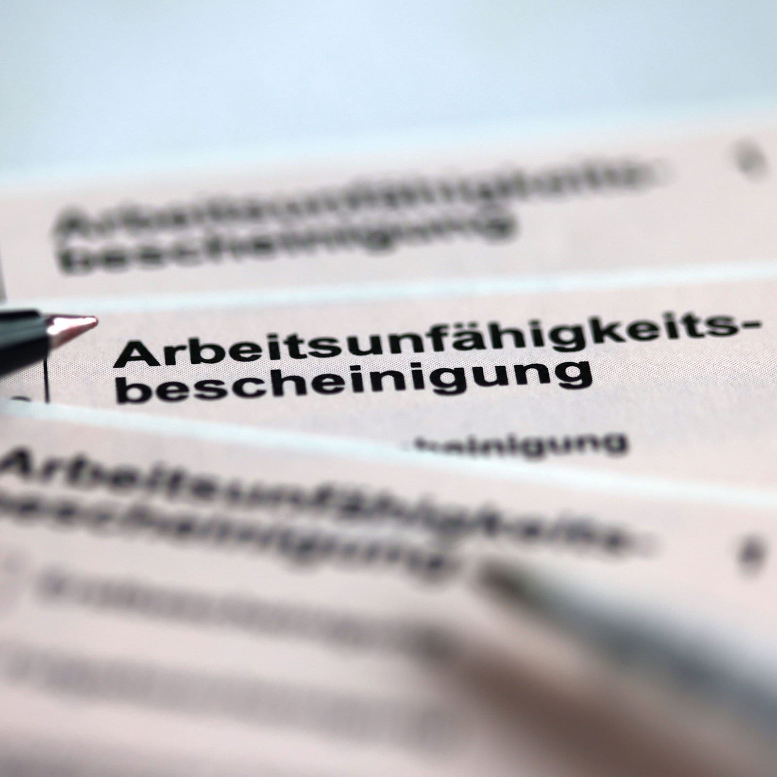 Schadenersatz wegen Überwachung eines kranken Angestellten