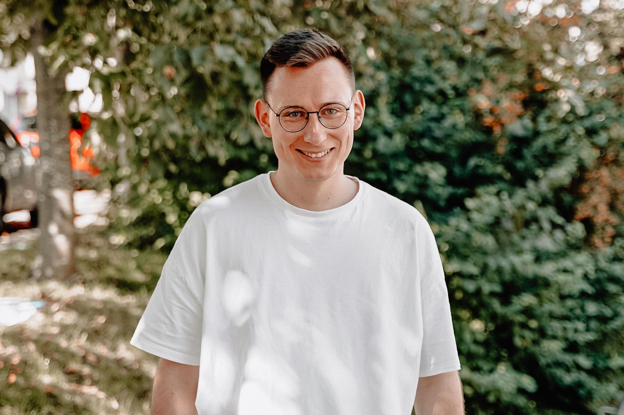 Schlechte Nachrichten und wie wir damit umgehen. Vom Mitläufer zum engagierten Pastor: Manuel Berger von Kirche 365