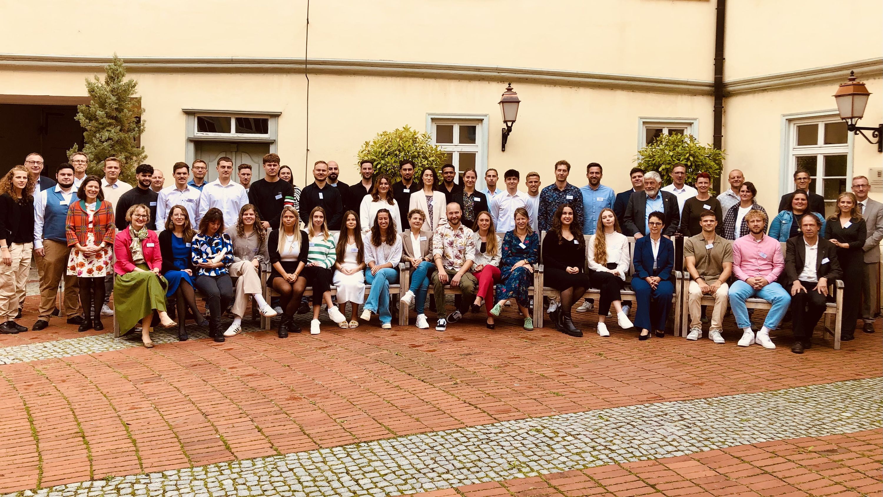 "School is cool": Lehrkraft werden in Kirchheim/Teck!