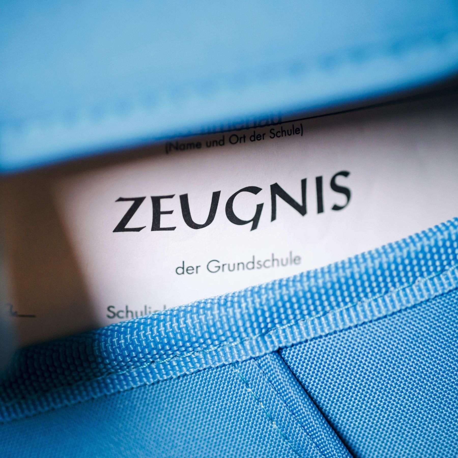 Schulzeugnis - Sind Noten oder Worte verständlicher?