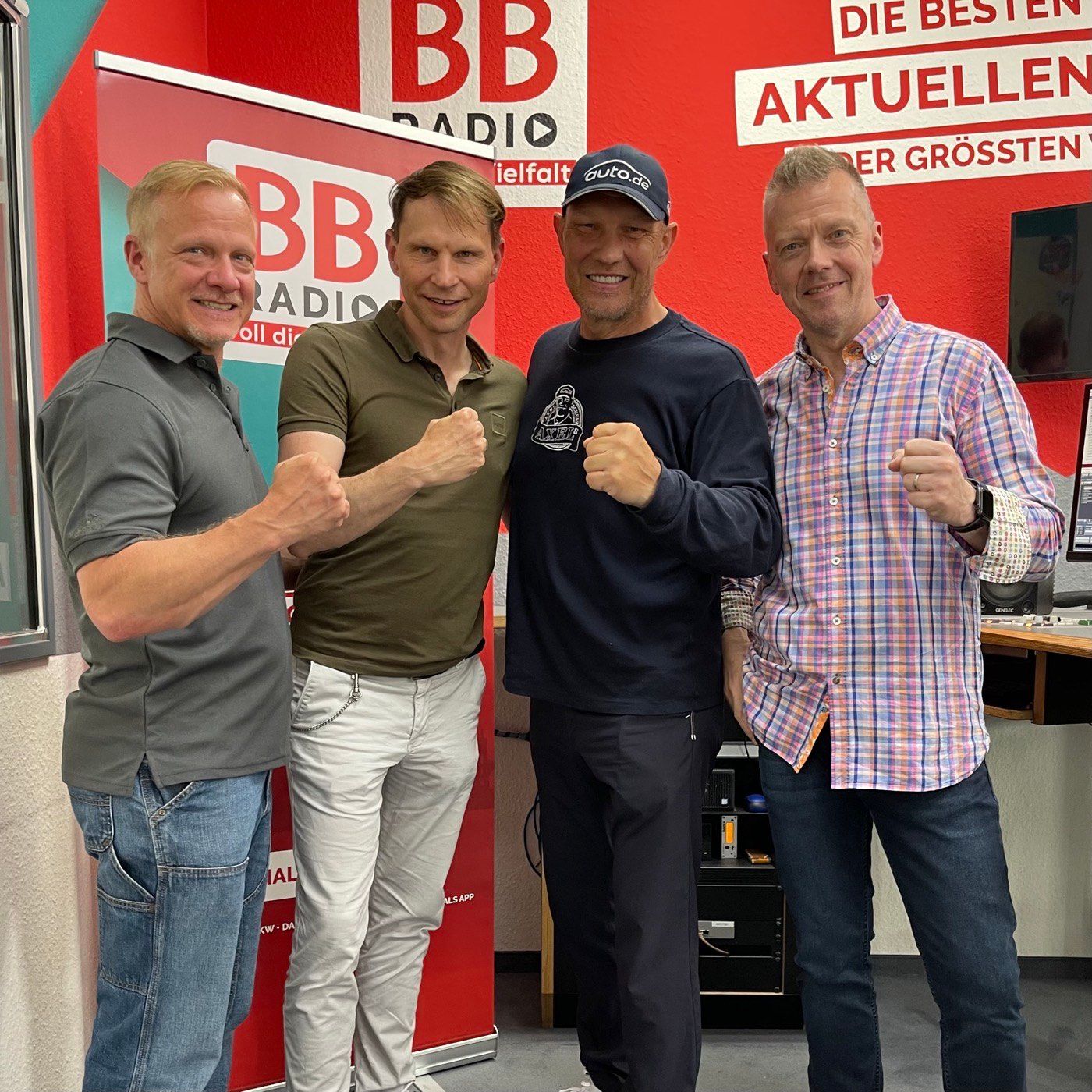 Sebastian Höhlich und Lars Junghein vs. Axel Schulz - SOKO Enkeltrick