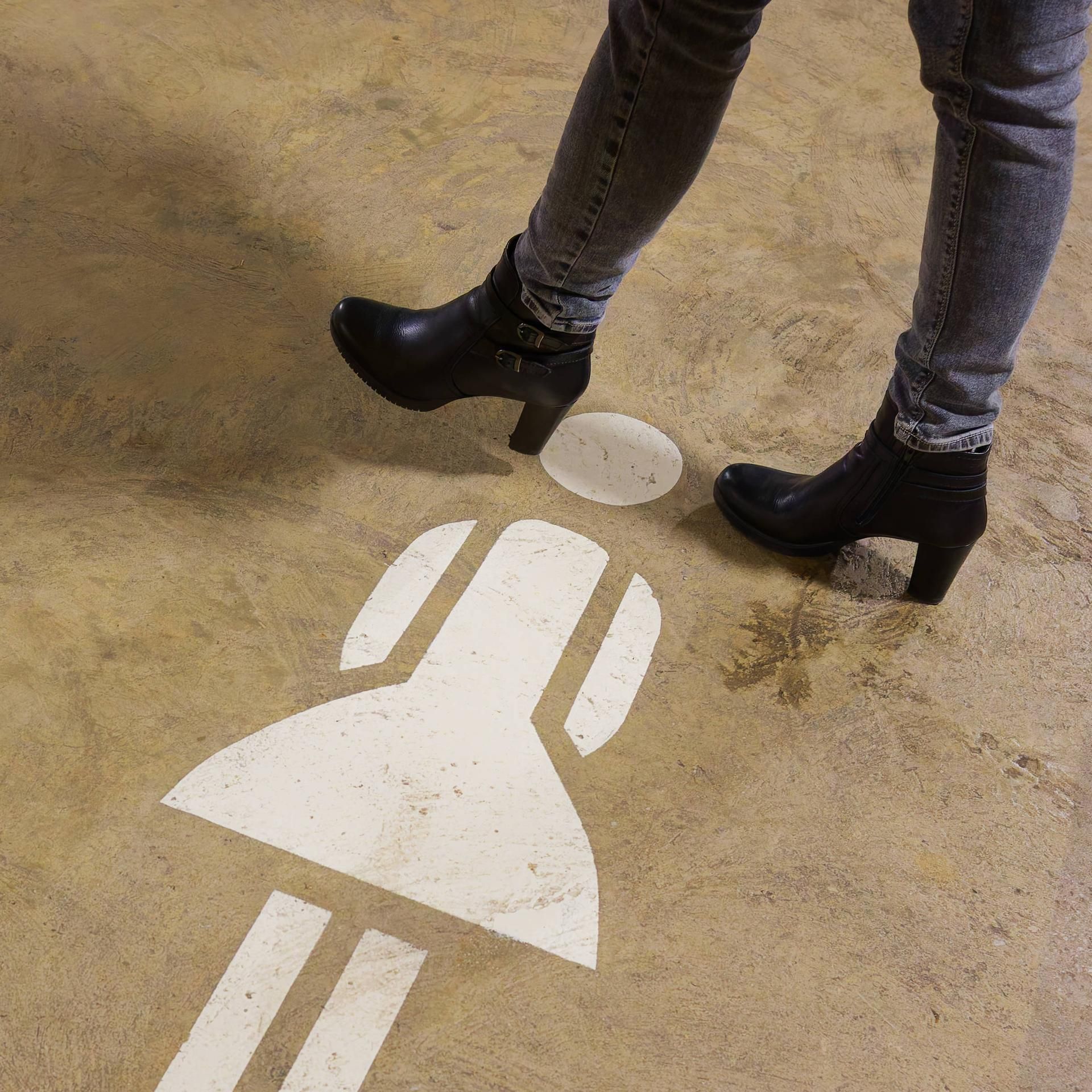 Sexuelle Belästigung - Lässt Deutschland Frauen allein?