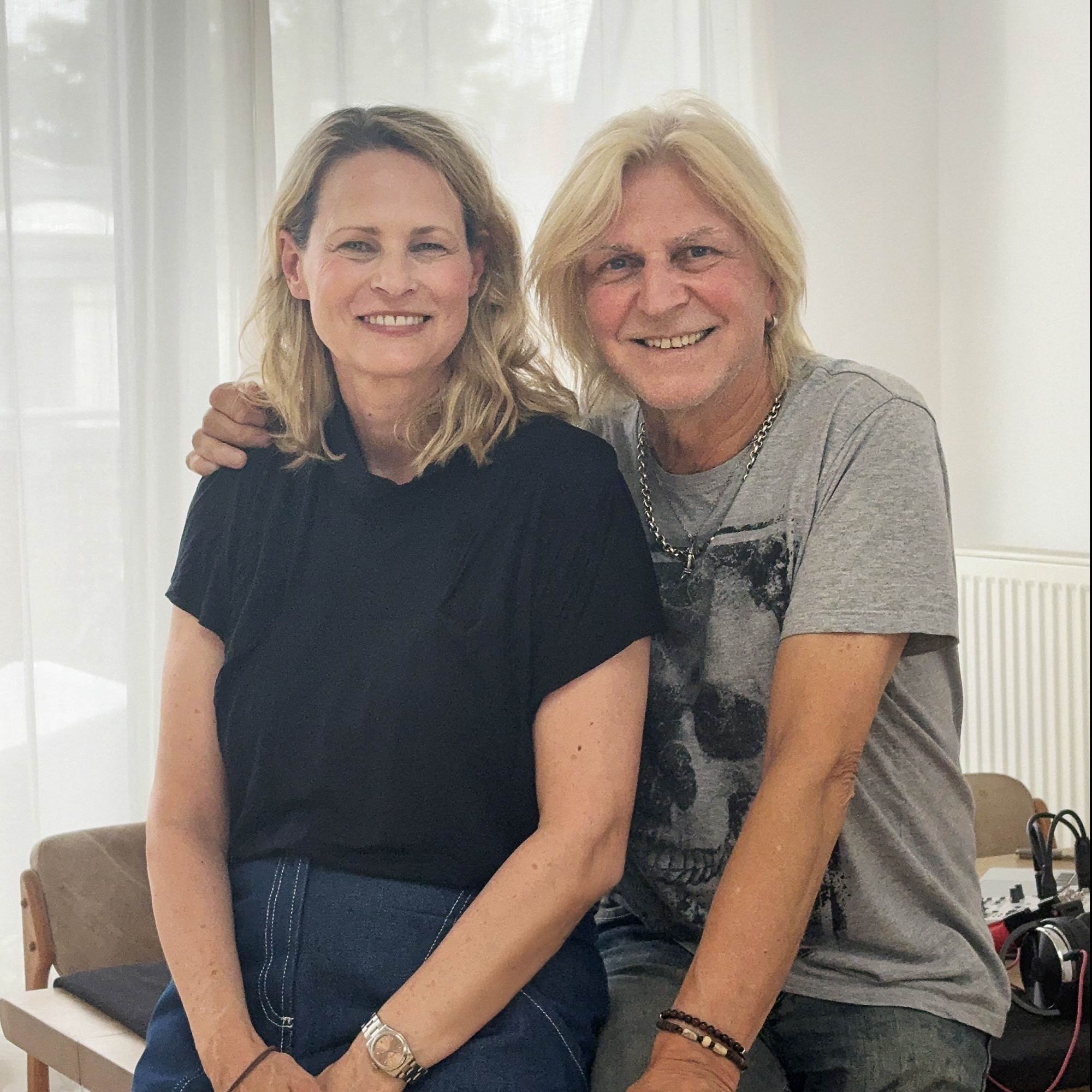 Silly-Keyboarder, Komponist und Produzent Ritchie Barton im Gespräch mit Antje Riis