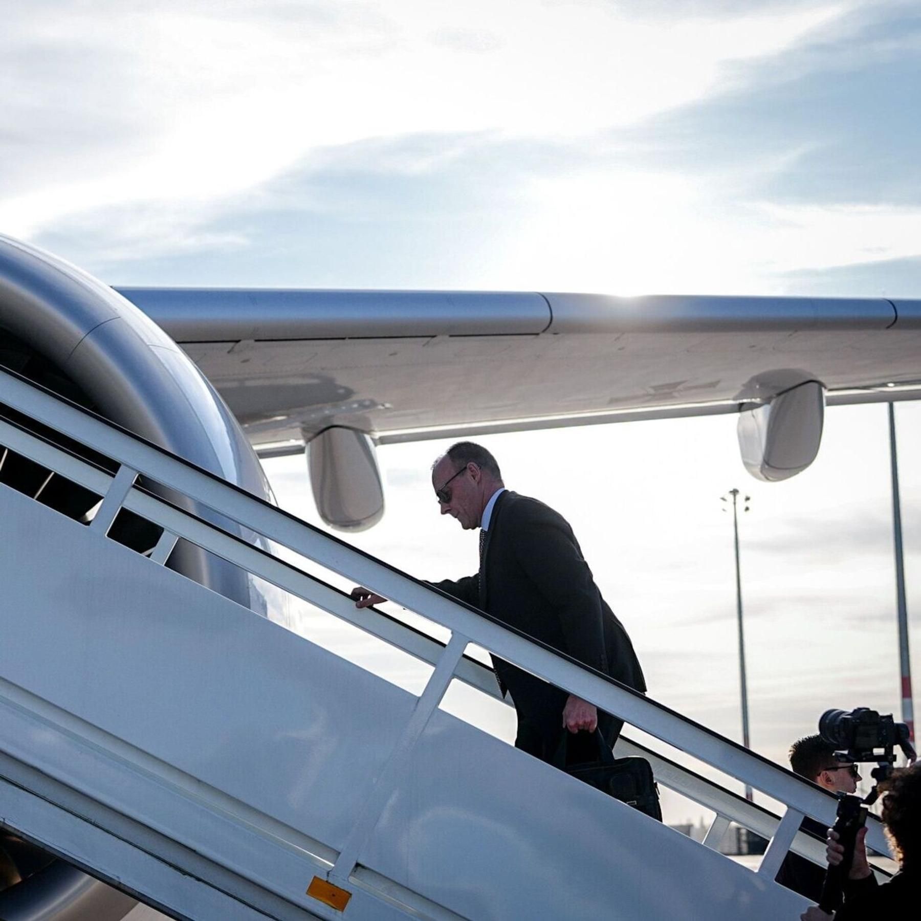 Staatsbesuch in schwierigen Zeiten: Bundeskanzler Merz bei US-Präsident Trump