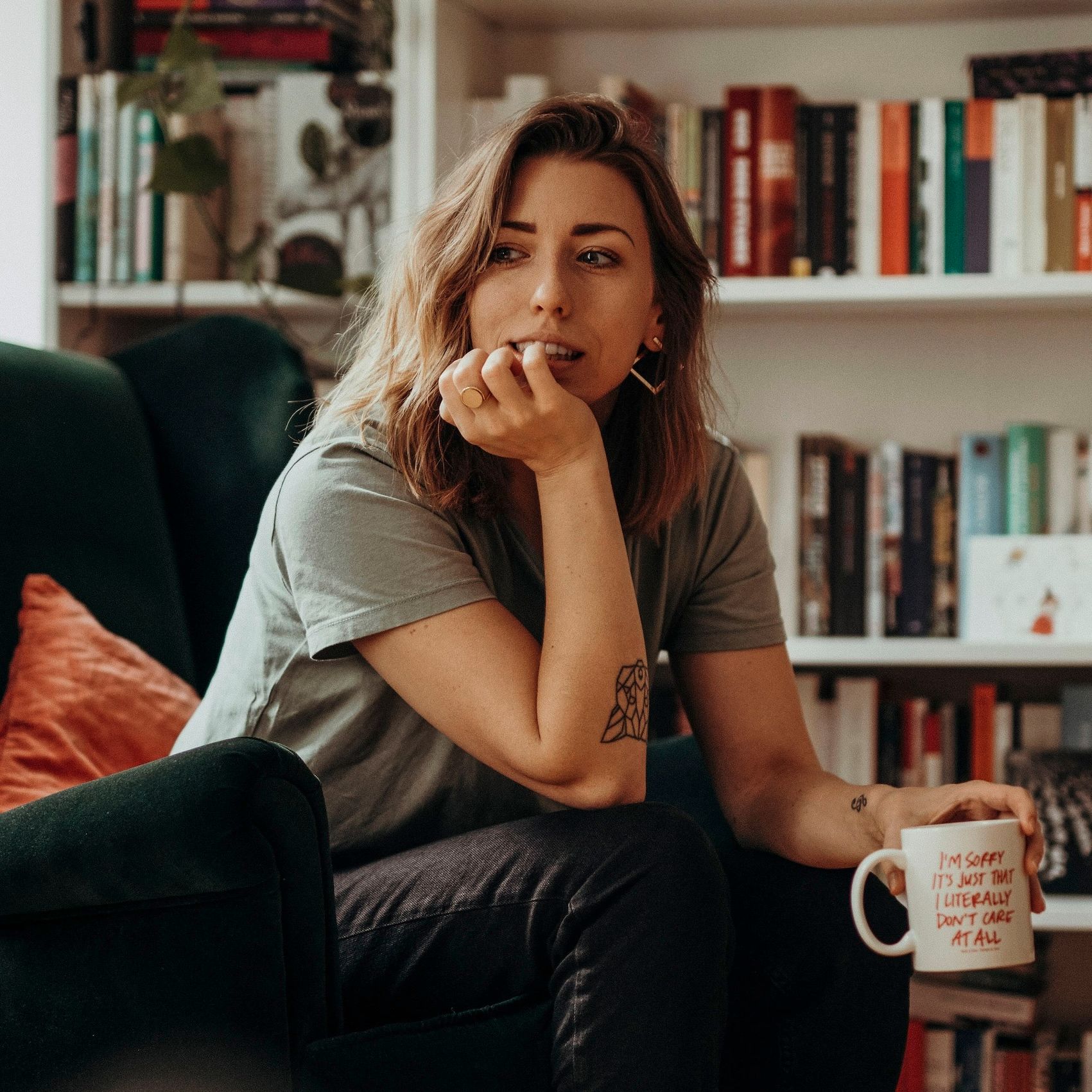 Starke Frauen: Anne Sauer aus Hösbach hat ein Buch über Taylor Swift geschrieben