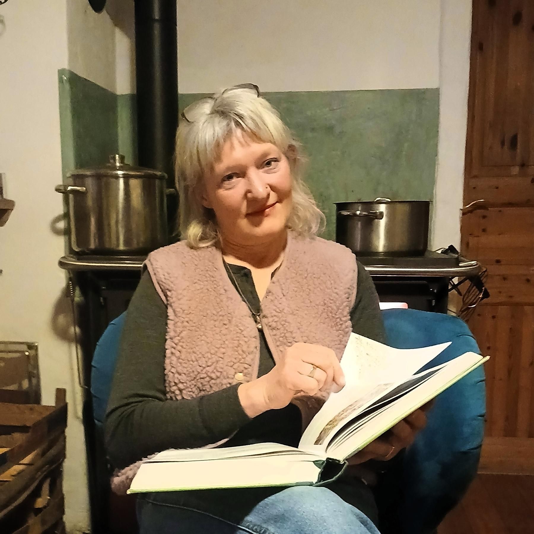 Stephanie Löw, Künstlerin und Restauratorin: "Papier aus Pilzen"