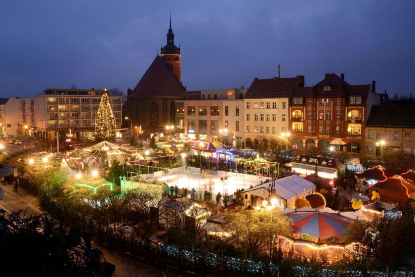 Stille Stunden auf dem Weihnachtsmarkt
