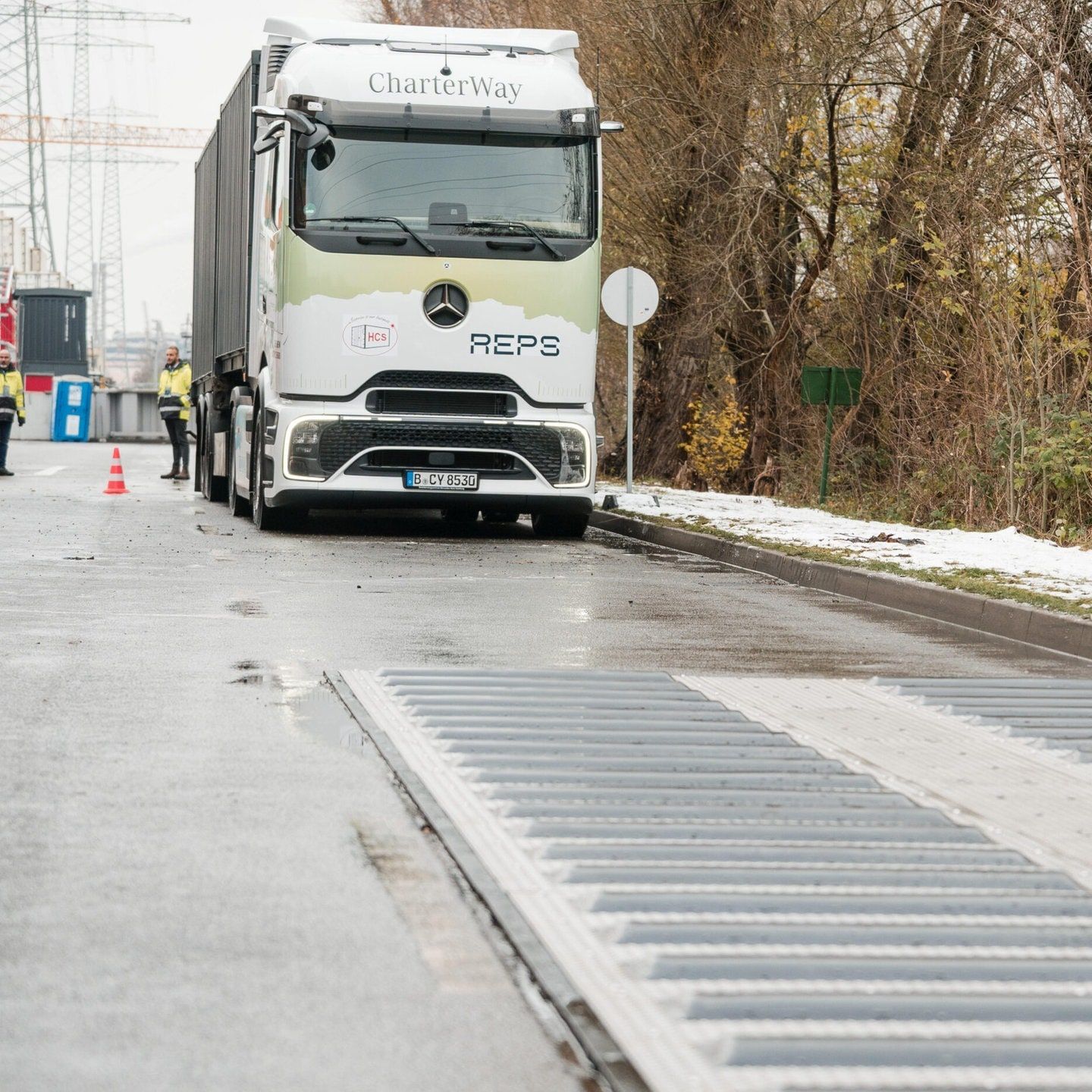 Strom aus der Straße