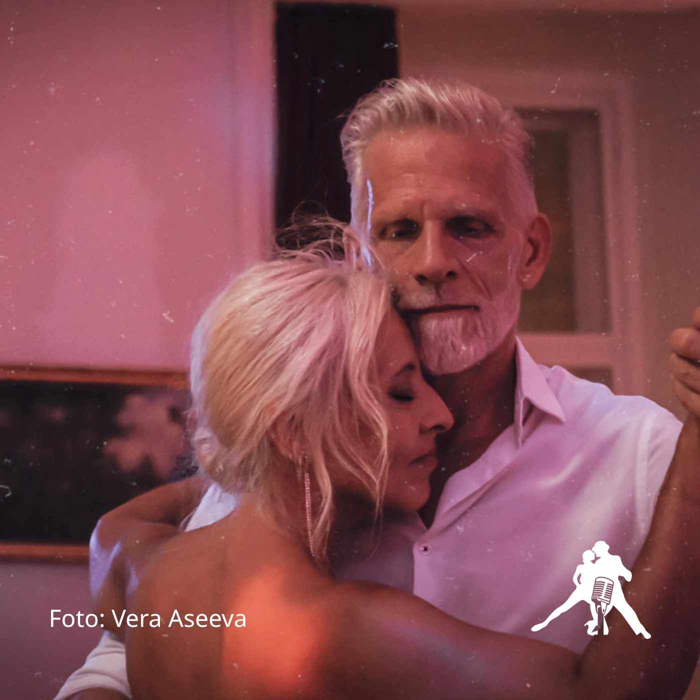 Sylvia und Bernd, Ihr kostet den Tango Argentino von allen Seiten aus?
